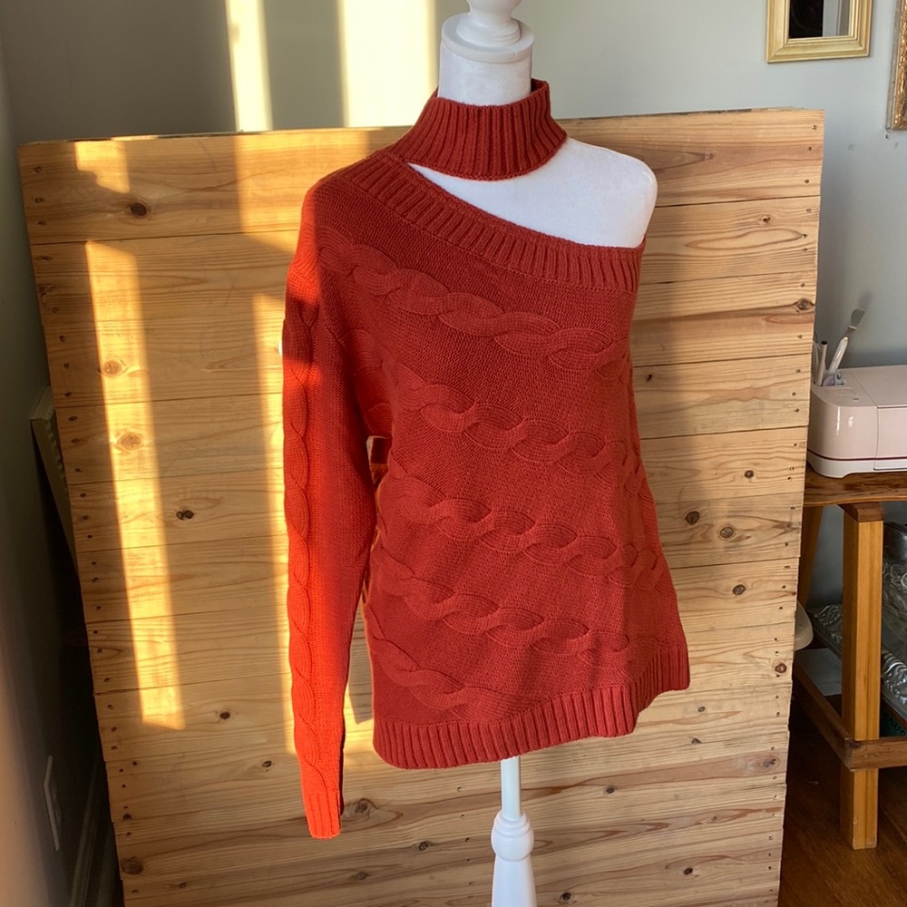 G.I.L.I. Asymmetrical mock neck cable knit sweater. NWT. Open shoulder.